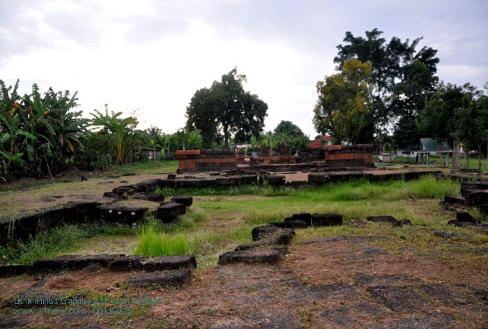 ปราสาทบ้านทนง จ.สุรินทร์